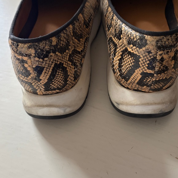 Aquatalia embossed leather sneakers - Picture 8 of 11